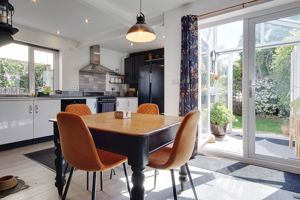 Kitchen/Diner- click for photo gallery